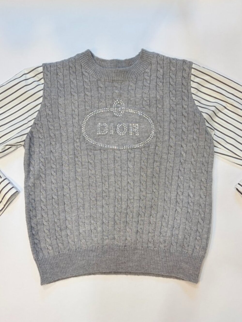 Vintage Christian Dior Gray Cable Knit Rhinestone Logo Sweater Vest L XL